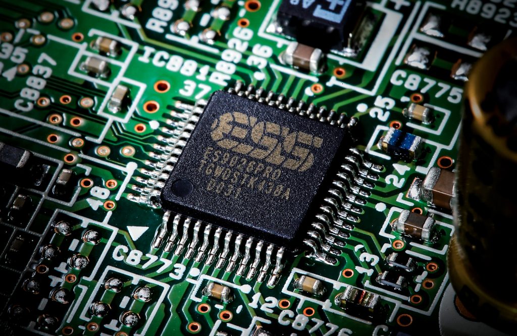 雅马哈 R-N2000A DSP.jpg