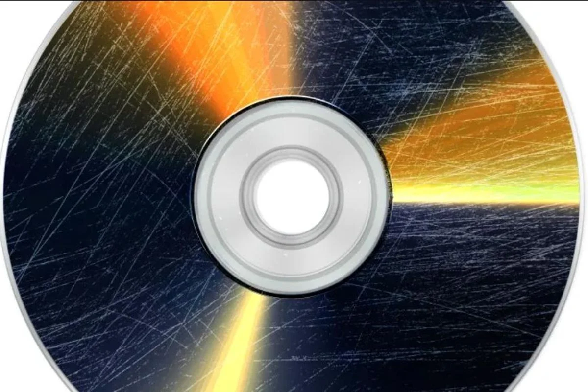 素材Scratched_CD.png